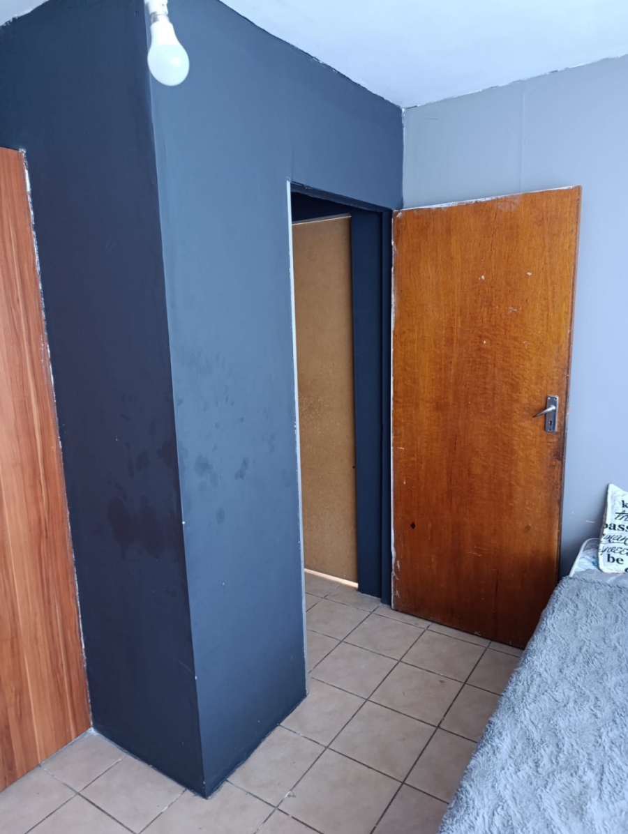 1 Bedroom Property for Sale in Navalsig Free State